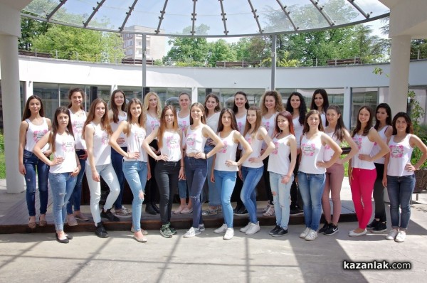 Царица Роза 2018 ще носи рокля на Мариела Гемишева