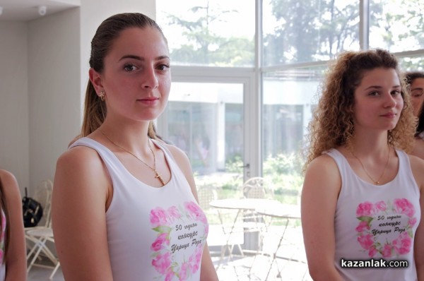 Царица Роза 2018 ще носи рокля на Мариела Гемишева