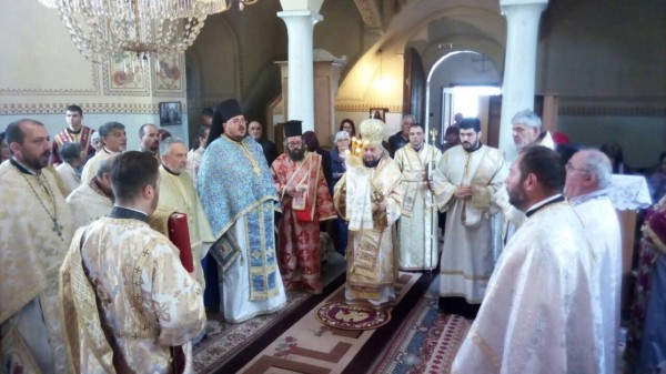 Митрополит Киприан отслужи литургия в Мъглиж