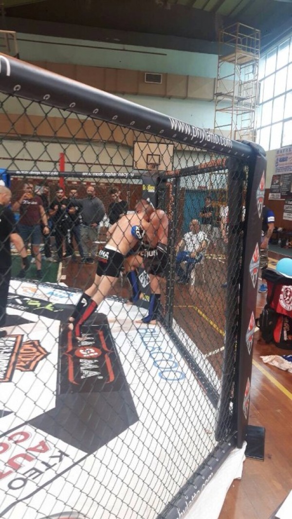 Нов балкански шампион по аматьорски ММА от Казанлък