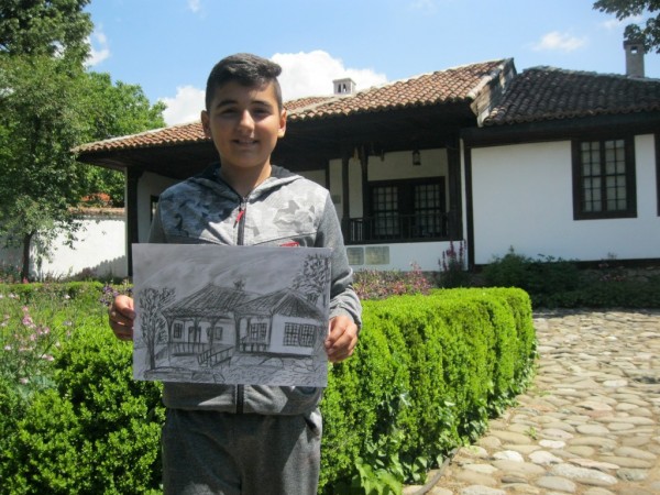 Арт линия и ИМ “Искра“ с нов съвместен проект