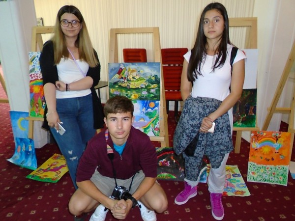 Талантите от школа „Живопис” с нови награди от национални конкурси