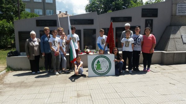 Децата на с. Енина почетоха годишнината от края на Балканската война