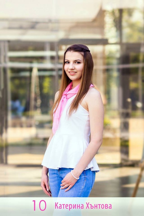 Вижте кандидатките за Царица роза 2018 - включете се в неофициалното гласуване