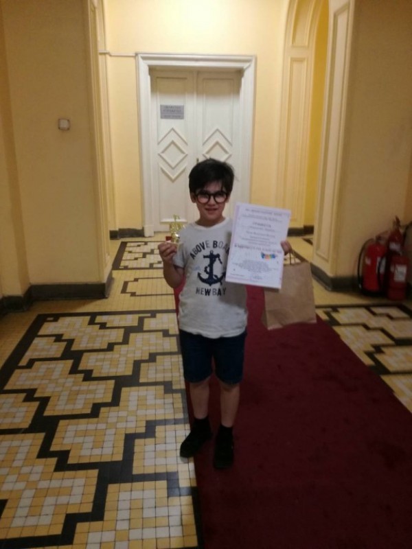 8-годишният Тома Вълков с три Специални награди на Национален конкурс в Бургас