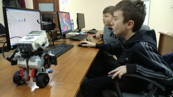 ИКТ Център предлага летни занимания и интересни курсове за деца през лятото