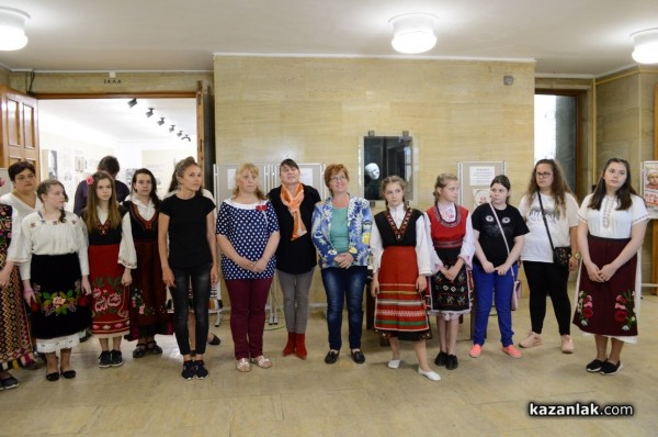 Български шевици бяха показани в музей „Чудомир“