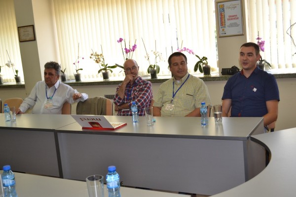 Кметът на Казанлък се срещна с високопоставеното жури по лютиерство