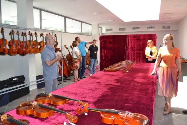 Кметът посрещна еврокомисаря по вътрешен пазар в Казанлък