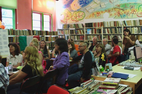 Езикови кафета в Казанлък