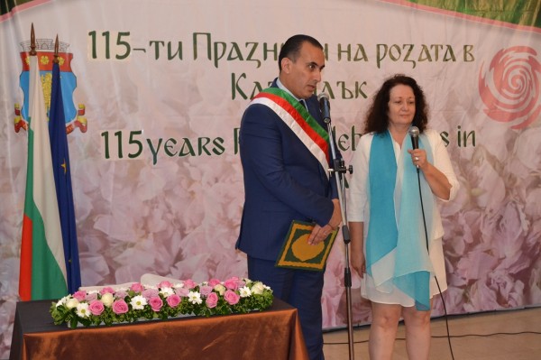 Казанлък има 2-ма нови Почетни граждани