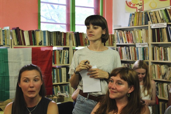 Езикови кафета в Казанлък