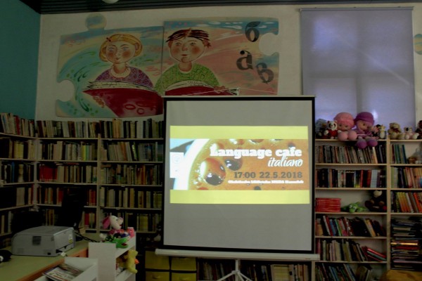 Езикови кафета в Казанлък