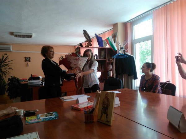 МОН награди трима педагози от ОДК “Св. Иван Рилски“