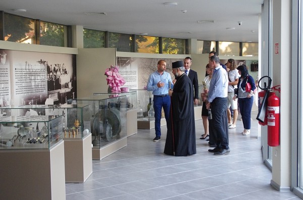 Наградиха победителите в Международния конкурс за съвременно лютиерство