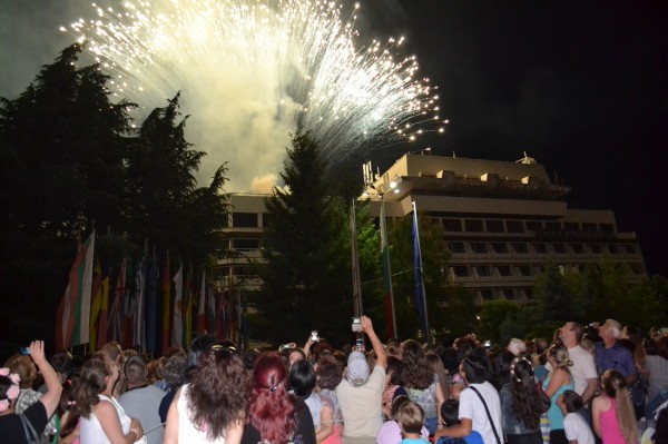 Коронясване на Царица Роза 2018 с най-старата запазена корона 