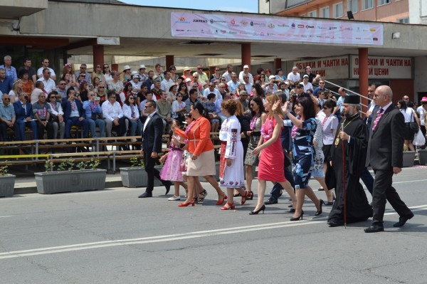 Празникът на розата в Казанлък – най-красивият, най-вдъхновяващият, най-ароматният