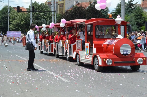 Празникът на розата в Казанлък – най-красивият, най-вдъхновяващият, най-ароматният