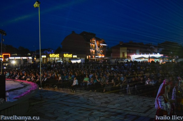 Ангелина Иванова е новата Царица роза на Павел баня