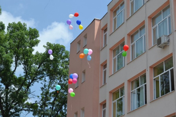 Кметът на Казанлък бе отличена със Сертификат за екипност от Хаджиеновци