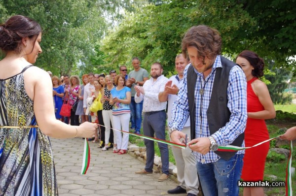 Веселин Плачков откри уникалния Комплекс Музей на етеричните масла в Казанлък