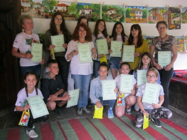 Художници от “Арт линия“ участваха в националния пленер в Боженци