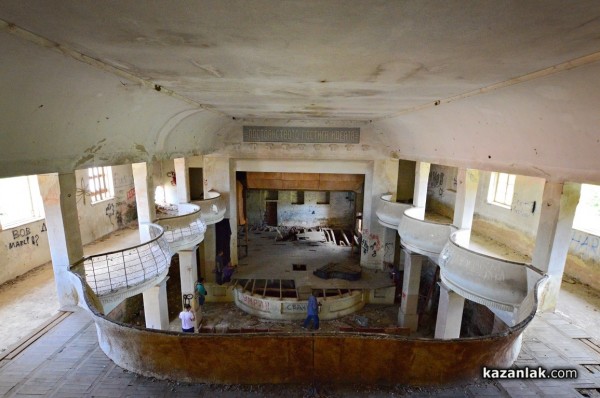 Читалището в Шипка ще бъде реставрирано, обеща министърът на културата