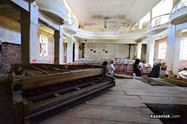 Читалището в Шипка ще бъде реставрирано, обеща министърът на културата