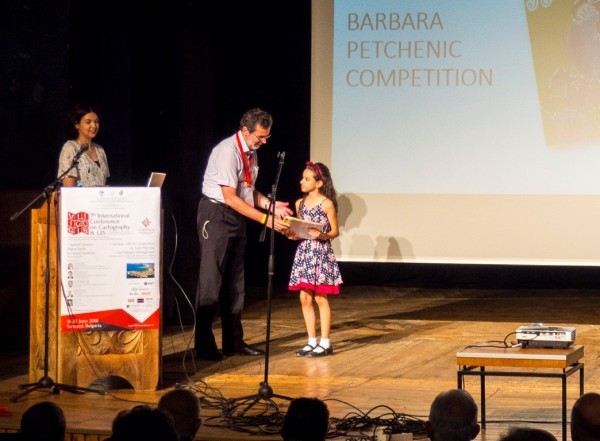 9-годишната Преслава Иванова донесе награда за България и Казанлък от конкурс в САЩ