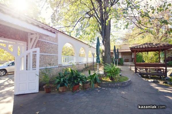 Гръцко кулинарно изживяване в “Акрополис“ с Андреас 