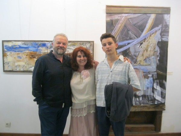 За „Пътища“-та на семейството на Ваня Запрянова