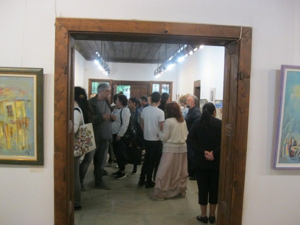 За „Пътища“-та на семейството на Ваня Запрянова