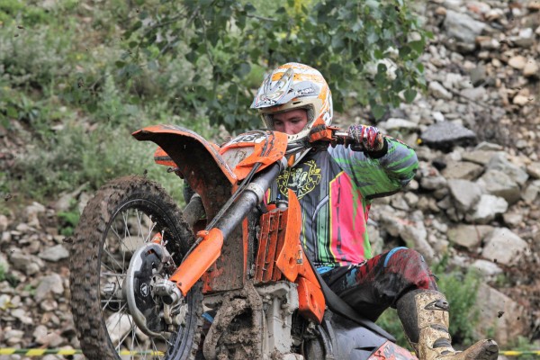 Александър Попминчев от Дамасцена Алба АСК продължава да е лидер в екстремния шампионат 