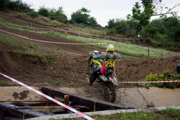 Александър Попминчев от Дамасцена Алба АСК продължава да е лидер в екстремния шампионат 