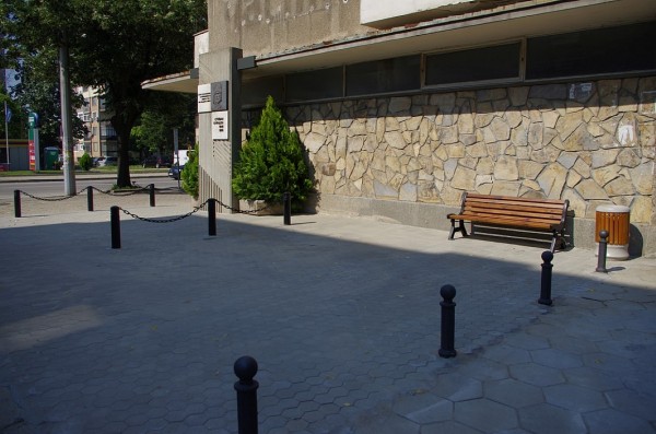 Обновиха барелефа на Стефан Караджа в навечерието на годишнината от гибелта му