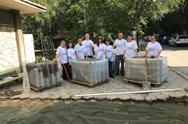 Обновиха барелефа на Стефан Караджа в навечерието на годишнината от гибелта му