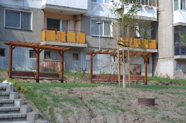 Покана за участие в церемонии по откриване на обекти по проект „Обновяване на градската среда в град Казанлък“