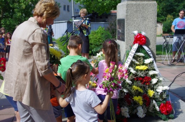 Казанлък се поклони пред Апостола на Свободата