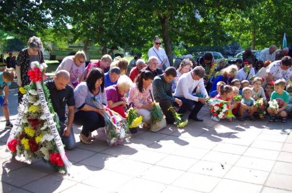 Казанлък се поклони пред Апостола на Свободата