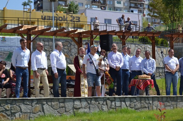 Мащабният проект в ж.к.“Изток“ е завършен!