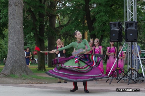 Международен фолклор в Розариума