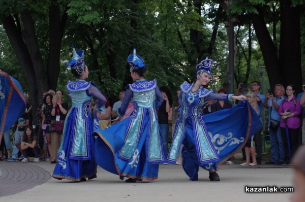 Международен фолклор в Розариума