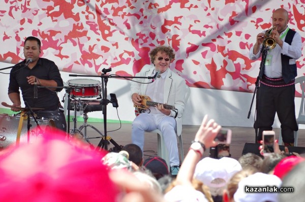 Оставка и предсрочни избори поискаха социалистите на Бузлуджа / Видео