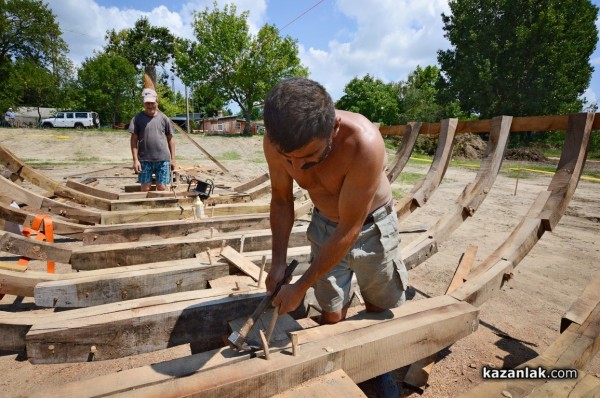 Древният тракийски кораб „Севт“ вече е в процес на строеж