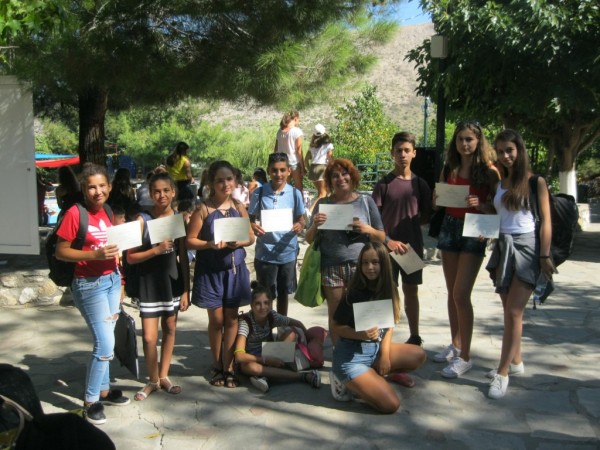 За втора година художниците на “Арт линия“ рисуваха в Гърция