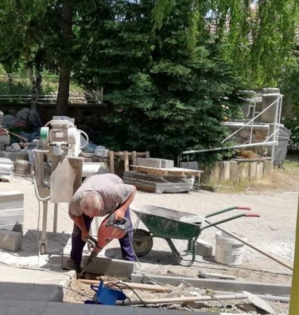 Нов живот за едно от най-старите училища 