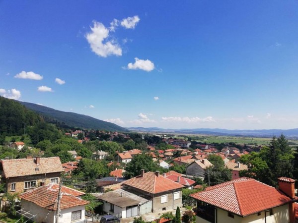 Шипка зарадва жителите и гостите си с нова панорамна пътека