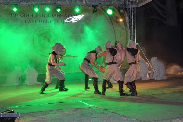 Жителите на Казанлък са носители на енергията на траките