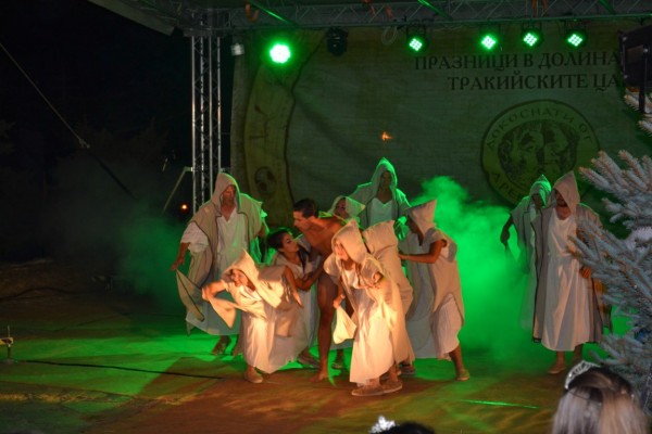 Жителите на Казанлък са носители на енергията на траките