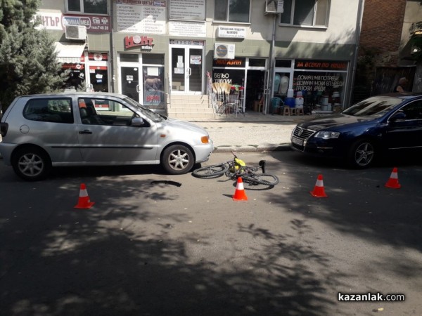 Злополука причини пътен инцидент. Пострадали са трима